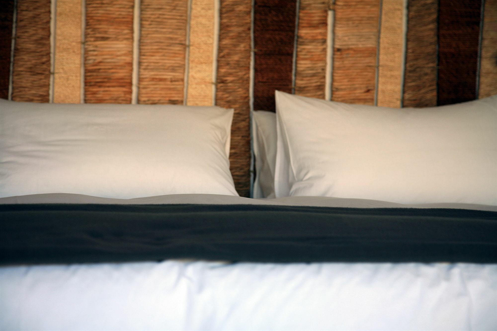 El Hotelito นาวาลูเอ็นกา ภายนอก รูปภาพ